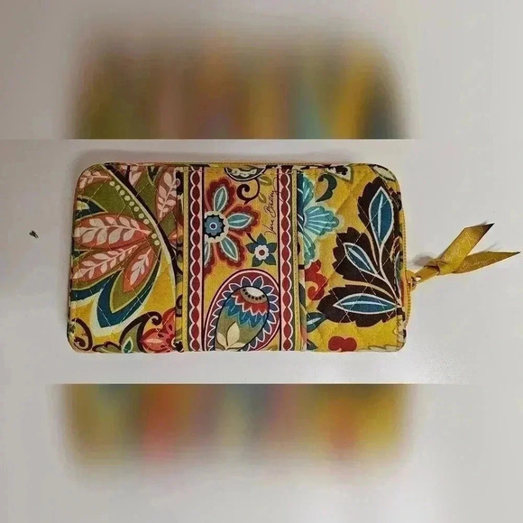 Vera Bradley Lizzy Hipster Provencal Yellow Floral Crossbody Purse and Wallet - Picture 10 of 13